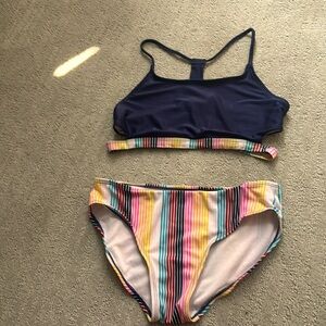 Art class size 10/12 navy blue with rainbow